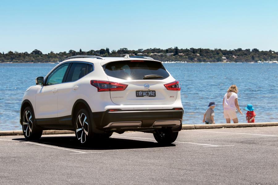  Nissan Qashqai N-Tec 2017 года  (AU) (фото 23 из 37)
